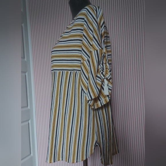 Coastal Casual Chic Max Studio Striped Top Short Sleeve Effortless Summer - Picture 10 of 12